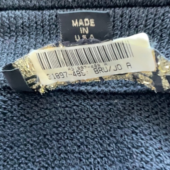 St. John Basic Jacket. Versatile. Sz4. - Picture 10 of 11